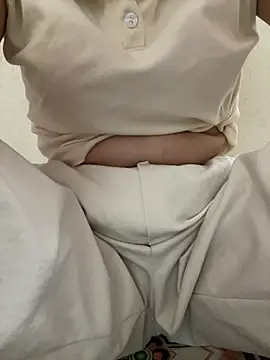 Milk Mom99 online show from 25, 7, 2026