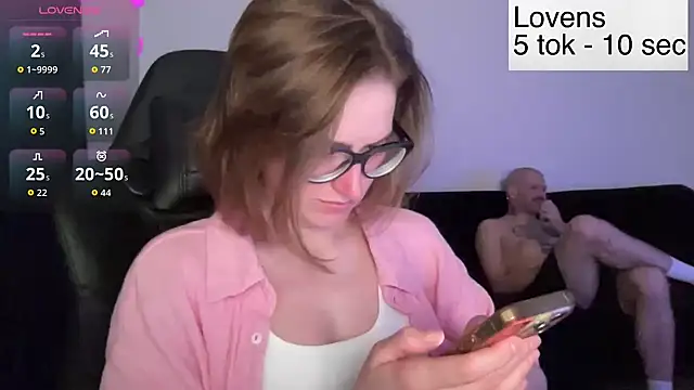 Snapshot of Sexy_Sweets chatting on 13, 6, 2026 Sexy Sweets online show from 13, 6, 2026