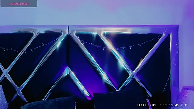 Snapshot of Naomi-Haruno chatting on 7, 12, 2024 Naomi-Haruno online show from 7, 12, 2024