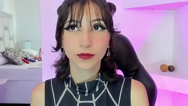 Snapshot of Naomi-Haruno chatting on 2, 1, 2025 Naomi-Haruno online show from 2, 1, 2025