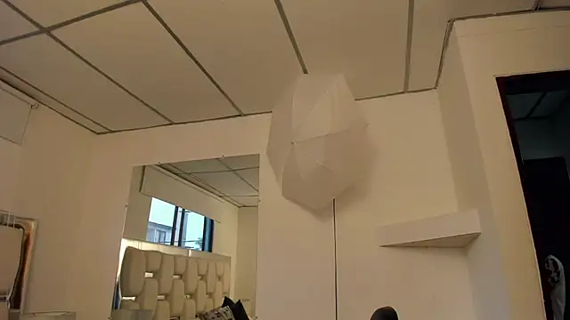 Snapshot of Naomi-Haruno chatting on 6, 2, 2025 Naomi-Haruno online show from 6, 2, 2025