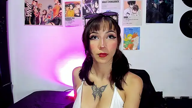 Snapshot of Naomi-Haruno chatting on 9, 10, 2025 Naomi-Haruno online show from 9, 10, 2025