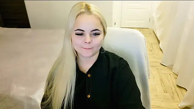 lovely-eyes online show from 23, 1, 2025