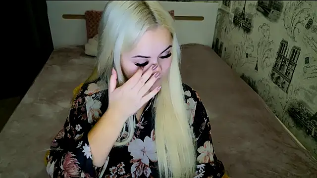 lovely-eyes online show from 18, 9, 2025