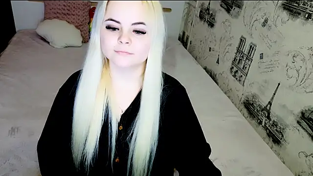 lovely-eyes online show from 21, 4, 2026