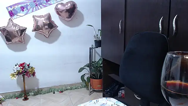 Zoe--khalL online show from 23, 12, 2025