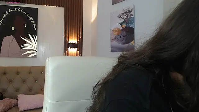 xlunna online show from 17, 9, 2025