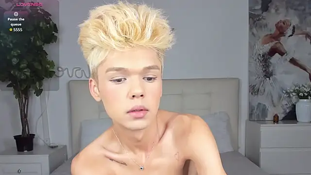 Snapshot of Felix_Rey chatting on 30, 11, 2025 Felix Rey online show from 30, 11, 2025