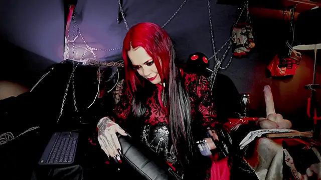 MorganaCrowley online show from 13, 1, 2026