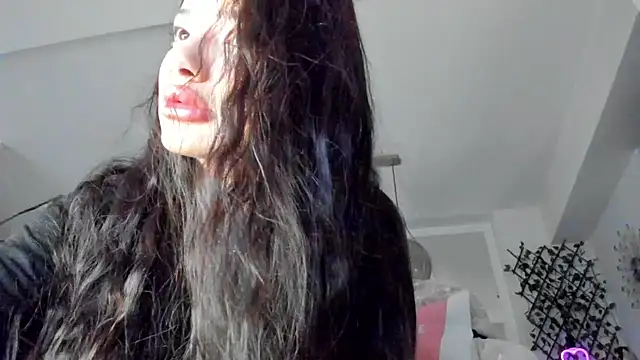 IreneVON online show from 15, 2, 2025