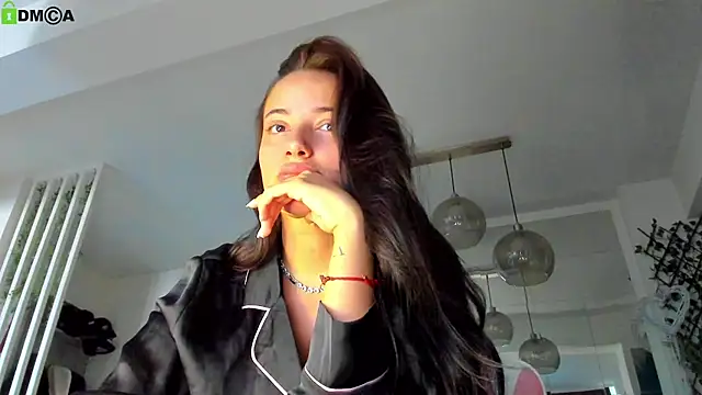 Snapshot of IreneVON chatting on 3, 7, 2026 IreneVON online show from 3, 7, 2026