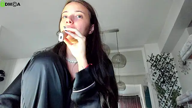 Snapshot of IreneVON chatting on 22, 7, 2026 IreneVON online show from 22, 7, 2026