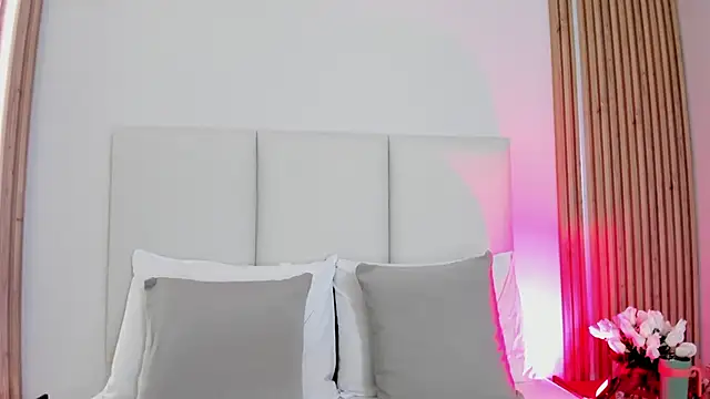 Emily robertss online show from 11, 2, 2026