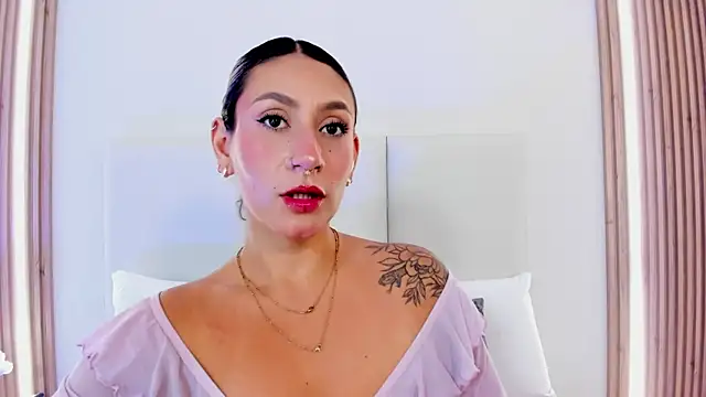 Emily robertss online show from 22, 4, 2026
