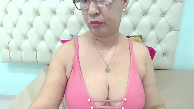 Snapshot of MilfPleasure chatting on 26, 1, 2025 MilfPleasure online show from 26, 1, 2025