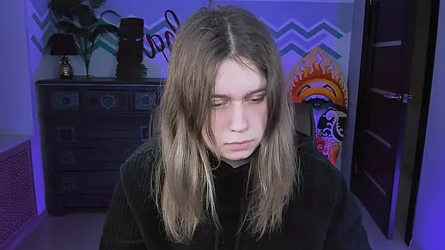 FioraMarmoris online show from 7, 3, 2025