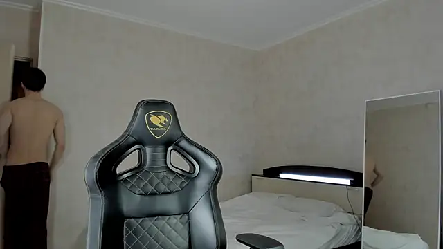 MasonWarholl online show from 10, 2, 2025