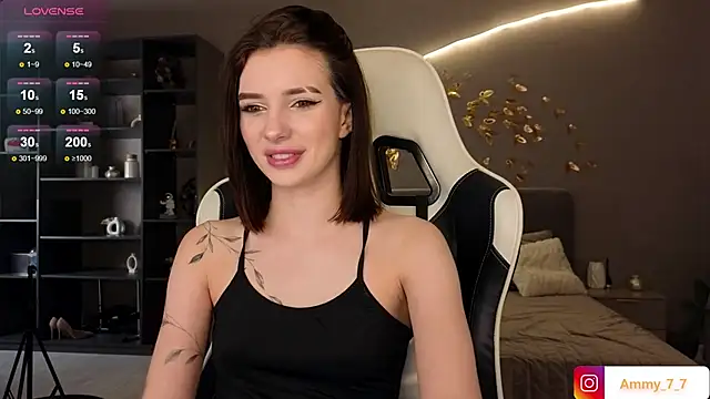 Snapshot of ammy_cummy chatting on 12, 10, 2025 ammy cummy online show from 12, 10, 2025