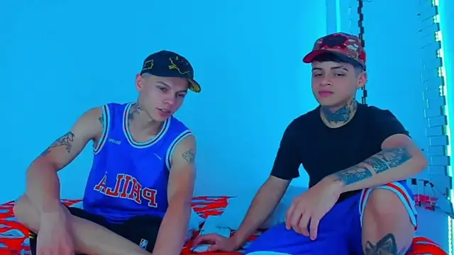 Snapshot of HOT_boy2025 chatting on 11, 2, 2025 HOT boy2025 online show from 11, 2, 2025