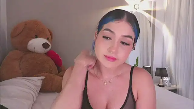 AnnyHizzle online show from 26, 10, 2025