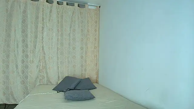 Tinny and Candy online show from 28, 4, 2026