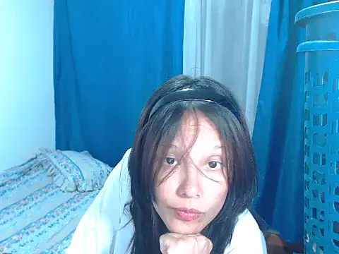 Snapshot of home_vlak chatting on 14, 5, 2026 home vlak online show from 14, 5, 2026