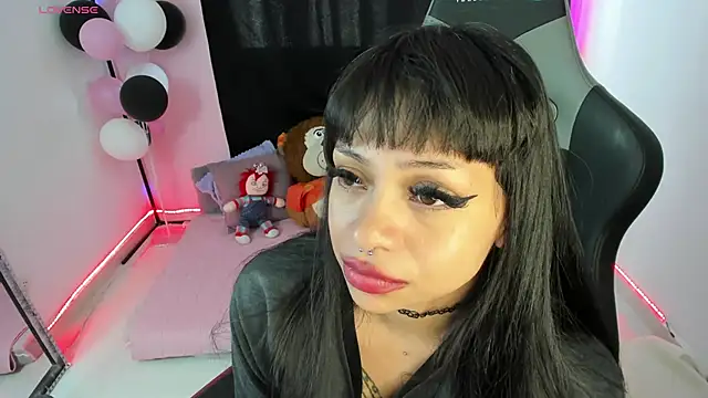 zoesullivan online show from 9, 12, 2024