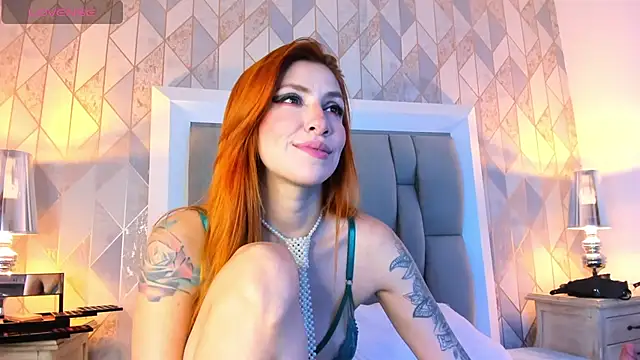 Ginger Violetta  online show from 27, 12, 2024