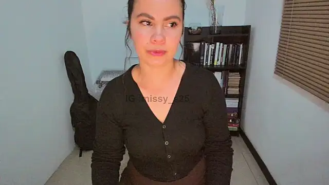 gigi stephans online show from 26, 4, 2026