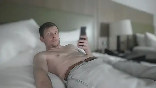 straightforward2324 online show from 17, 3, 2026