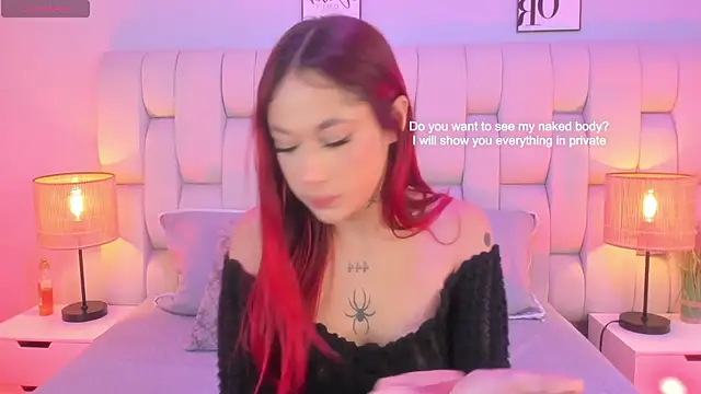 SkinnyFoxy online show from 28, 4, 2026