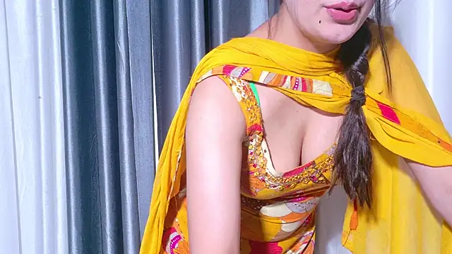 Aashika-Kaur online show from 27, 4, 2026
