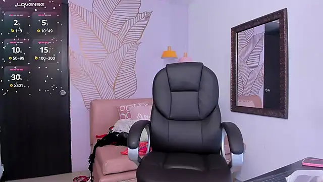 BarbaraKnox  online show from 7, 3, 2025