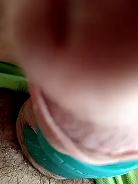 Snapshot of Durovoglioso2 chatting on 9, 3, 2025 Durovoglioso2 online show from 9, 3, 2025