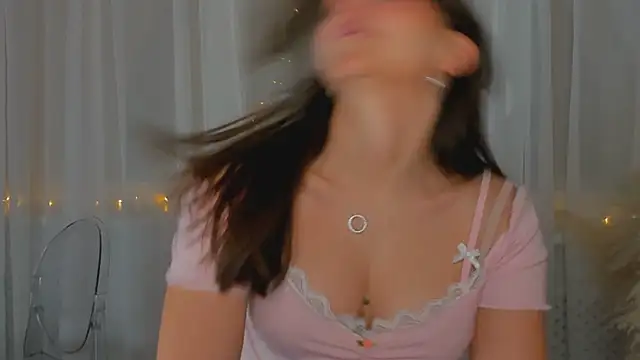 EmiliaDreams online show from 24, 1, 2025