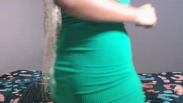 MissHornyChristian25 online show from 17, 11, 2025