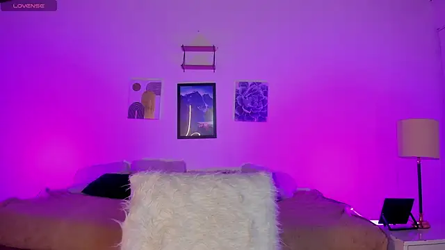 Snapshot of Violeta_dss chatting on 28, 9, 2025 Violeta dss online show from 28, 9, 2025