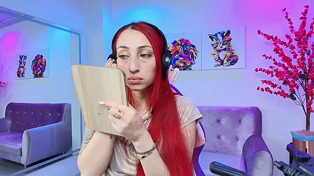 Vermelha Gremory  online show from 13, 2, 2025