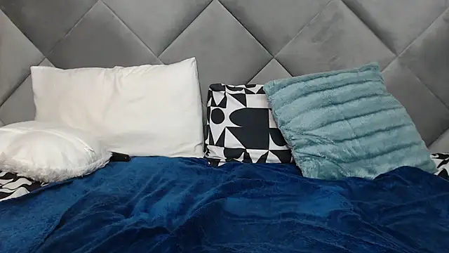 Snapshot of LOYAL_SASHA chatting on 3, 3, 2025 LOYAL SASHA online show from 3, 3, 2025