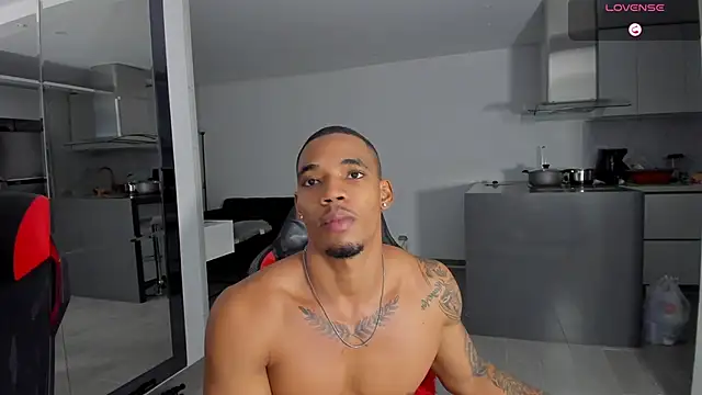 Snapshot of TROYWESLY- chatting on 23, 5, 2026 TROYWESLY- online show from 23, 5, 2026