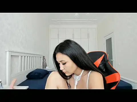 Snapshot of Missykitty01 chatting on 10, 10, 2025 Missykitty01 online show from 10, 10, 2025