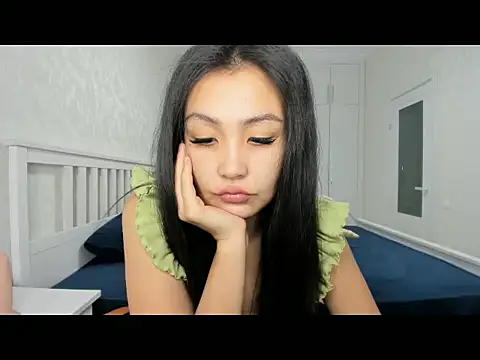 Snapshot of Missykitty01 chatting on 14, 10, 2025 Missykitty01 online show from 14, 10, 2025