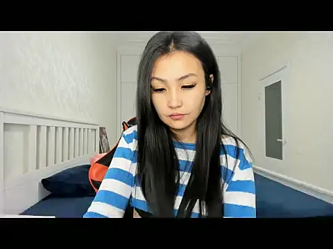 Snapshot of Missykitty01 chatting on 23, 10, 2025 Missykitty01 online show from 23, 10, 2025