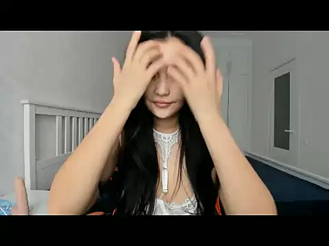 Snapshot of Missykitty01 chatting on 21, 11, 2025 Missykitty01 online show from 21, 11, 2025