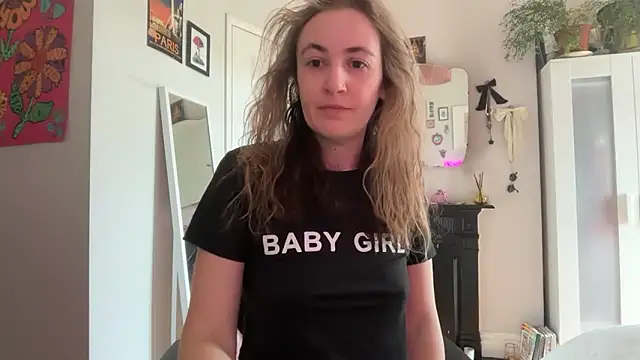 Littlelolo60 online show from 28, 4, 2026