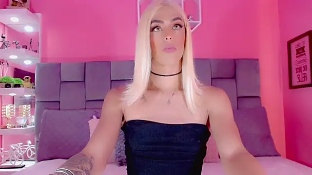 AlanaBekeer online show from 1, 2, 2025