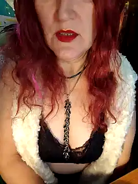 SabrinaXlovess online show from 4, 12, 2024