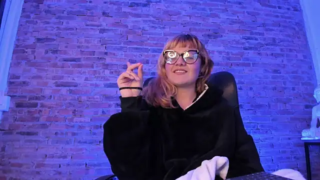 Sweet Namii online show from 22, 1, 2025