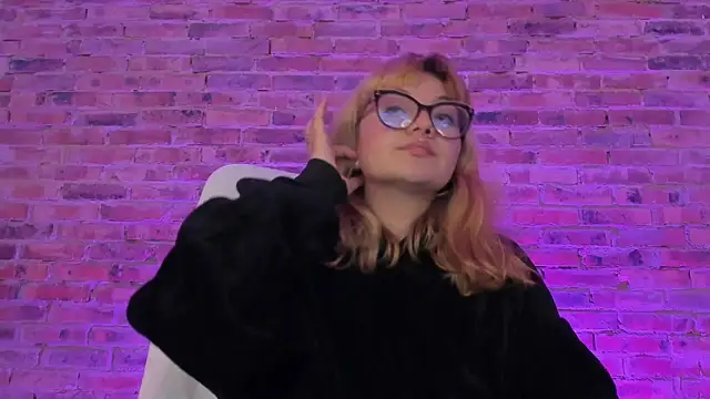 Sweet Namii online show from 25, 1, 2025