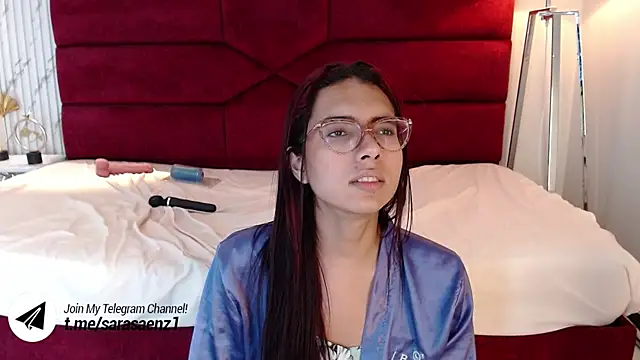 sara saenz99 online show from 6, 3, 2025